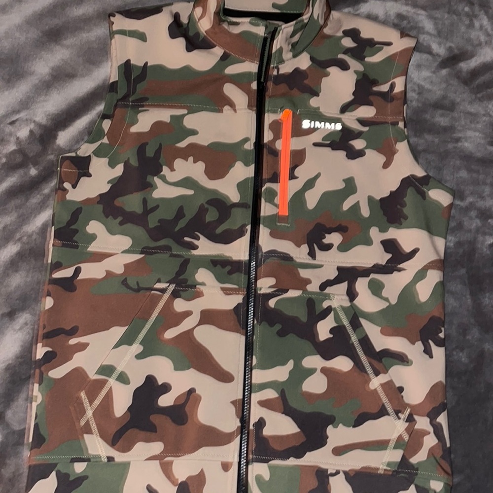 Simms Vest